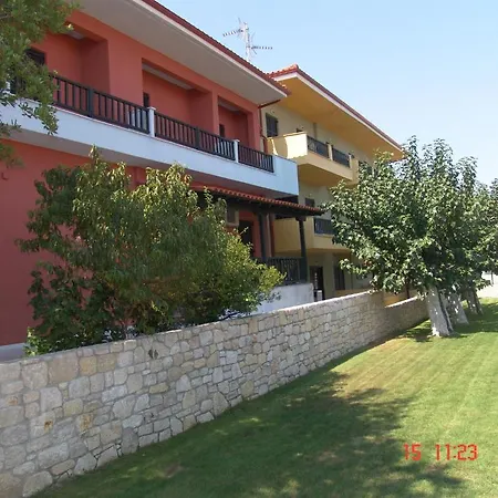 Nikos Apartment Afytos